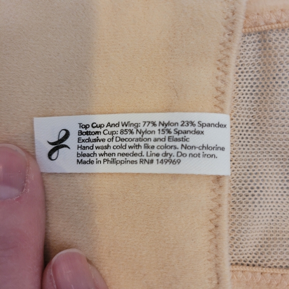 Wireless Strapless All. You. Lively Bra - Picture 4 of 5